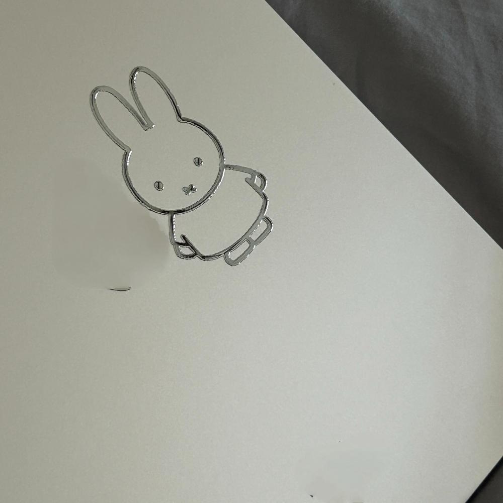 Fire Tablet Accessories - Miffy Rabbit metal stickers met een